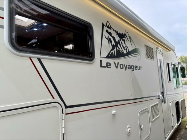 Agence de Rouen : LeVoyageur LV8 86LJ - Poids Lourds – Image 19