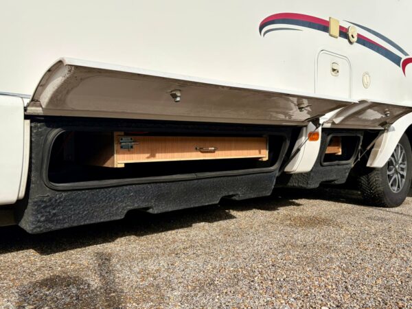 Agence de Rouen : Rapido 9009 DFH - Poids Lourds – Image 40