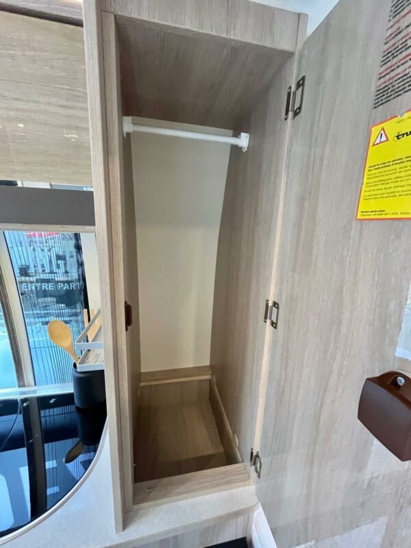 Rapido V 43 – Image 16