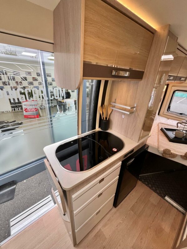 Rapido V 43 – Image 12