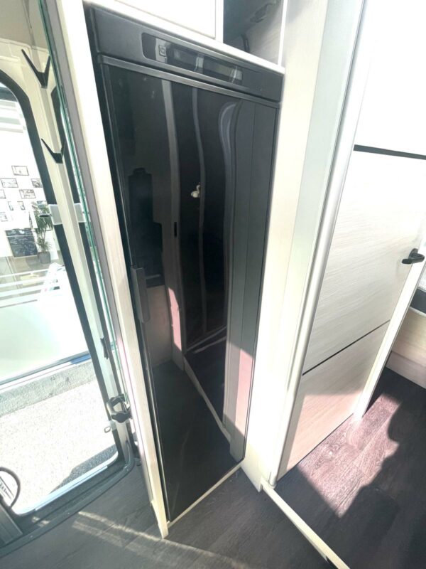 Challenger 328 Graphite Ultimate – Image 11