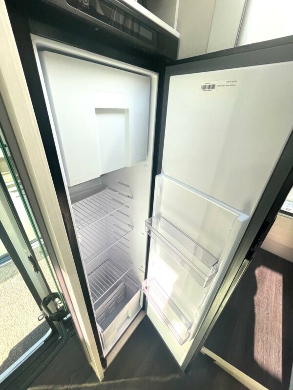 Challenger 328 Graphite Ultimate – Image 12